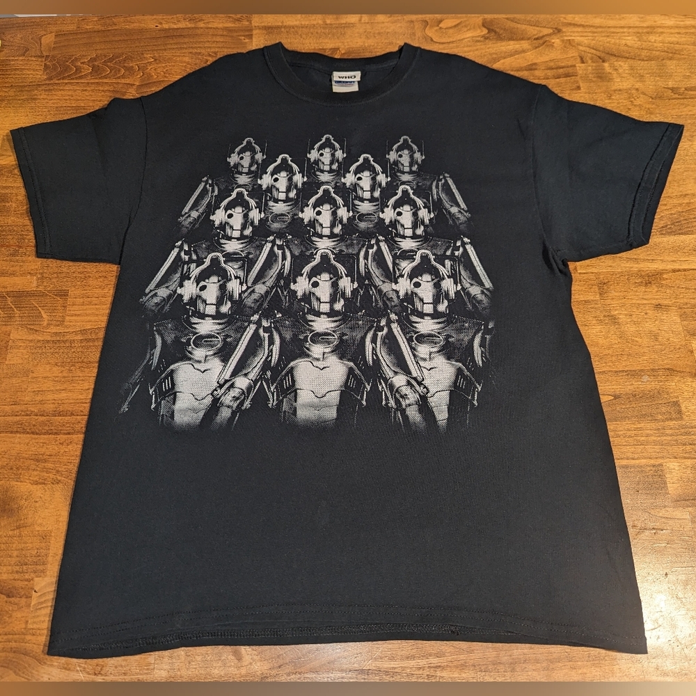 Doctor Who Cybermen T-shirt Large Size